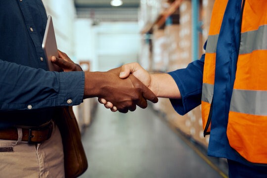 Distributor